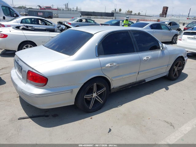 45390587 :رقم المزاد ، KMHWF25S64A033093 vin ، 2004 Hyundai Sonata مزاد بيع