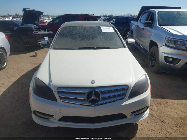 2008 Mercedes-benz C 300 Luxury/sport მანქანა იყიდება აუქციონზე, vin: WDDGF54XX8R036342, აუქციონის ნომერი: 45390607
