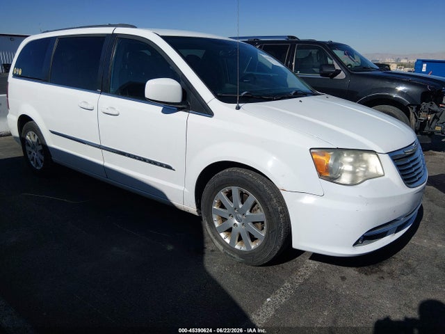 Chrysler Town &amp; Country Touring 2014 2C4RC1BG6ER126617 main image
