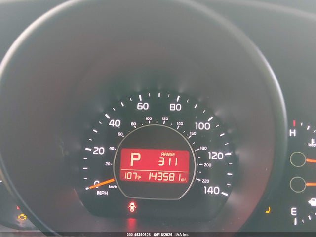 KIA SOUL + 2019 KNDJP3A5XK7670676 Image 15