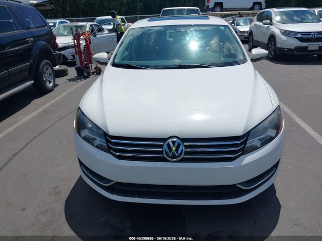 45390656 :رقم المزاد ، 1VWBP7A35CC092955 vin ، 2012 Volkswagen Passat 2.5l Se مزاد بيع