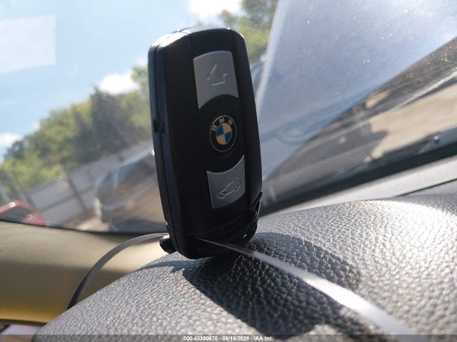 2011 Bmw 328i მანქანა იყიდება აუქციონზე, vin: WBAPH7C5XBE677115, აუქციონის ნომერი: 45390670