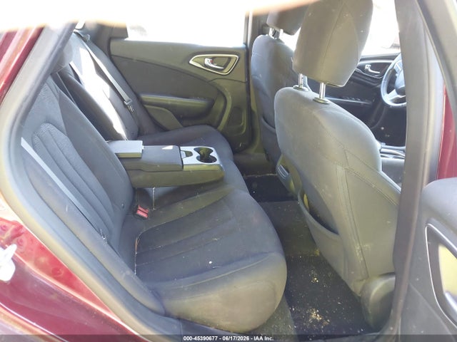 2015 Chrysler 200 Limited მანქანა იყიდება აუქციონზე, vin: 1C3CCCAB6FN645337, აუქციონის ნომერი: 45390677
