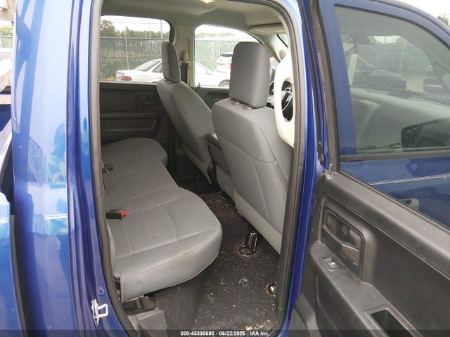 45390690 :رقم المزاد ، 1C6RR6FT8HS776045 vin ، 2017 Ram 1500 Express مزاد بيع