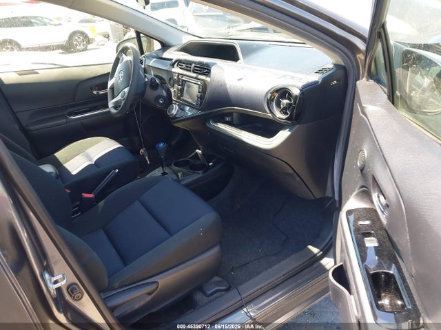 Продаж на аукціоні авто 2015 Toyota Prius C Two, vin: JTDKDTB30F1101368, номер лоту: 45390712