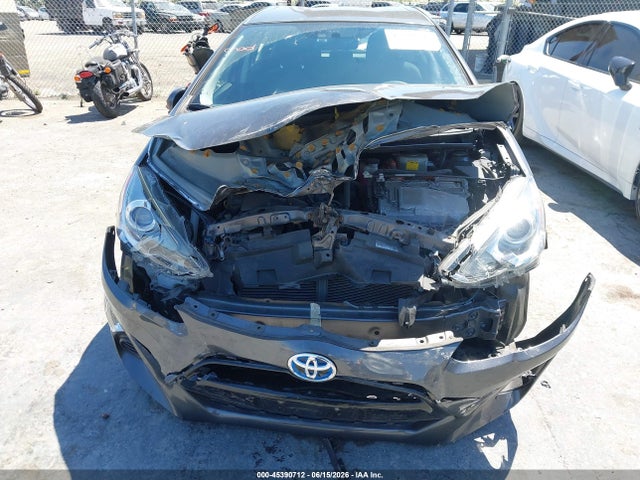 Продаж на аукціоні авто 2015 Toyota Prius C Two, vin: JTDKDTB30F1101368, номер лоту: 45390712