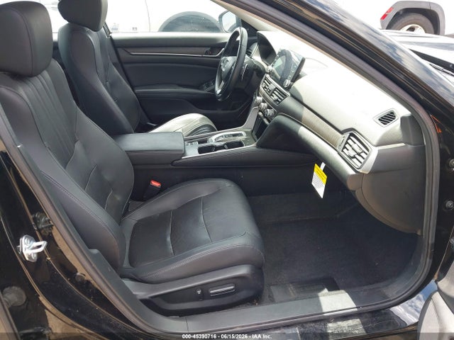 1HGCV2F97MA019453 Honda Accord Touring