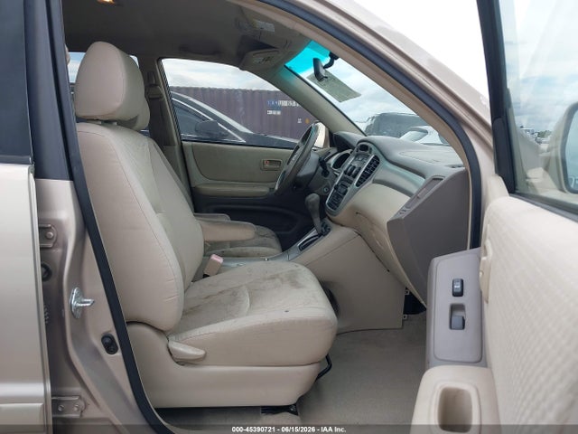 Aukcja sprzedaży 2005 Toyota Highlander V6, vin: JTEGP21A550081030, numer aukcji: 45390721