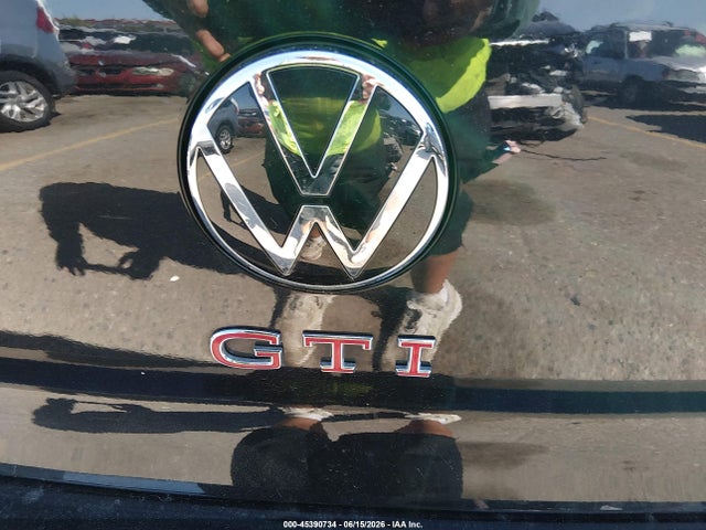 2024 Volkswagen Golf Gti 2.0t S მანქანა იყიდება აუქციონზე, vin: WVWGA7CD2RW124462, აუქციონის ნომერი: 45390734