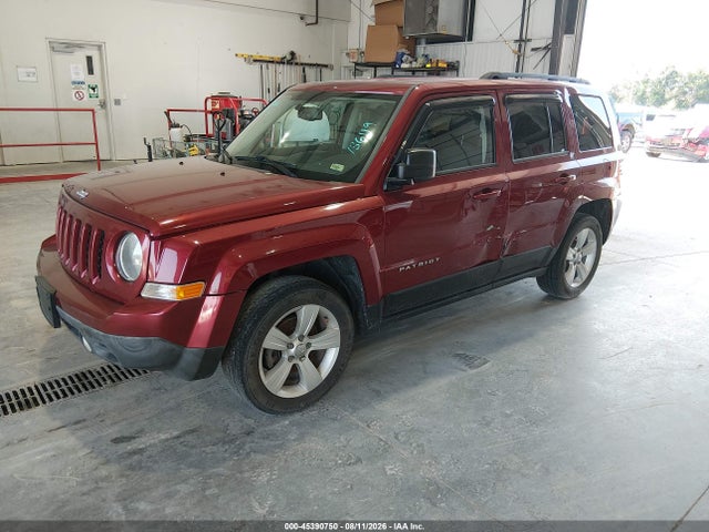 1C4NJPFAXGD642031 Jeep Patriot Latitude
