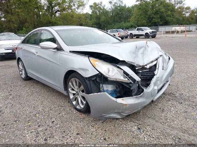 45390756 :رقم المزاد ، 5NPEC4AC1CH450700 vin ، 2012 Hyundai Sonata Se مزاد بيع