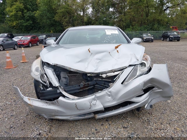 45390756 :رقم المزاد ، 5NPEC4AC1CH450700 vin ، 2012 Hyundai Sonata Se مزاد بيع