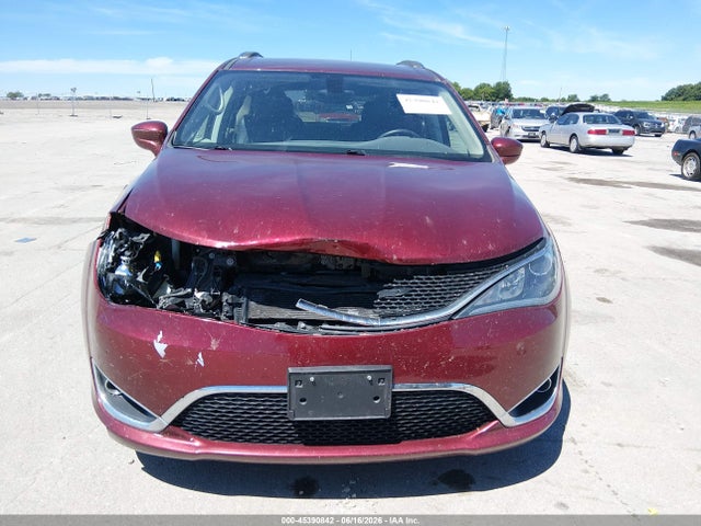45390842 :رقم المزاد ، 2C4RC1BG7JR277525 vin ، 2018 Chrysler Pacifica Touring L مزاد بيع