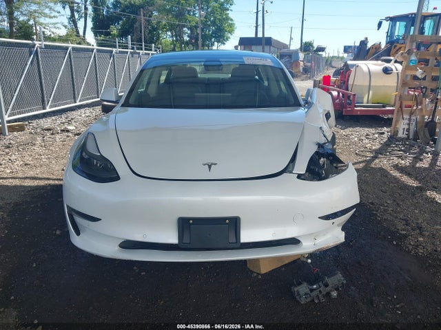 2022 Tesla Model 3 Long Range Dual Motor All-wheel Drive მანქანა იყიდება აუქციონზე, vin: 5YJ3E1EB7NF118098, აუქციონის ნომერი: 45390866