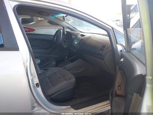 KIA FORTE LX 2015 KNAFK4A67F5394586 Image 5