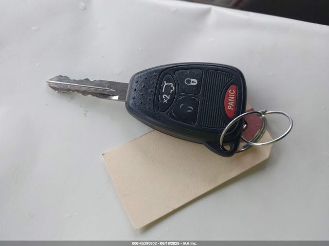 45390902 :رقم المزاد ، 1J4GR48K95C653427 vin ، 2005 Jeep Grand Cherokee Laredo مزاد بيع