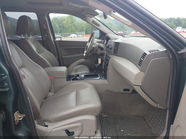 45390902 :رقم المزاد ، 1J4GR48K95C653427 vin ، 2005 Jeep Grand Cherokee Laredo مزاد بيع