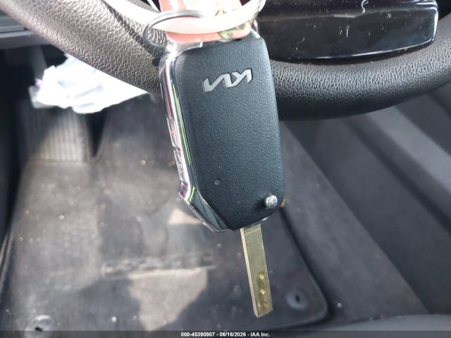 2022 Kia Sorento Lx მანქანა იყიდება აუქციონზე, vin: 5XYRG4LC6NG092345, აუქციონის ნომერი: 45390907