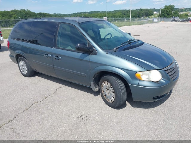 Aukcja sprzedaży 2005 Chrysler Town & Country Lx, vin: 2C4GP44R15R439344, numer aukcji: 45390973