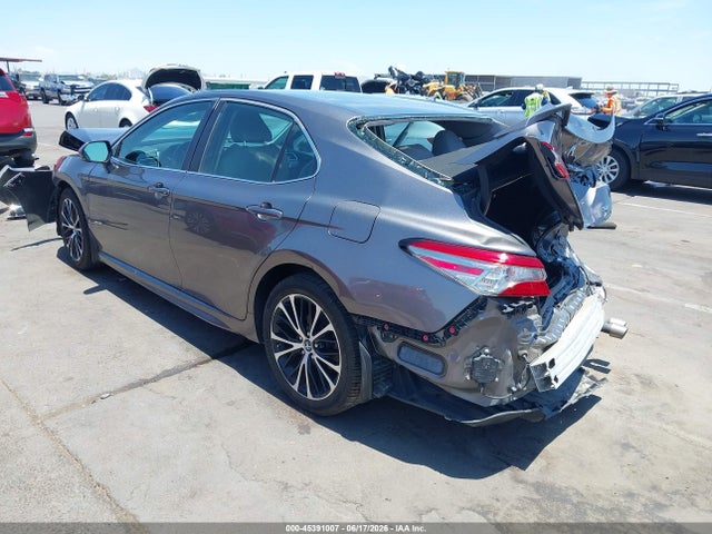 Toyota CAMRY SE 2018 4T1B11HK7JU626359 Image 3