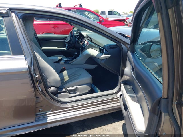 Toyota CAMRY SE 2018 4T1B11HK7JU626359 Image 5