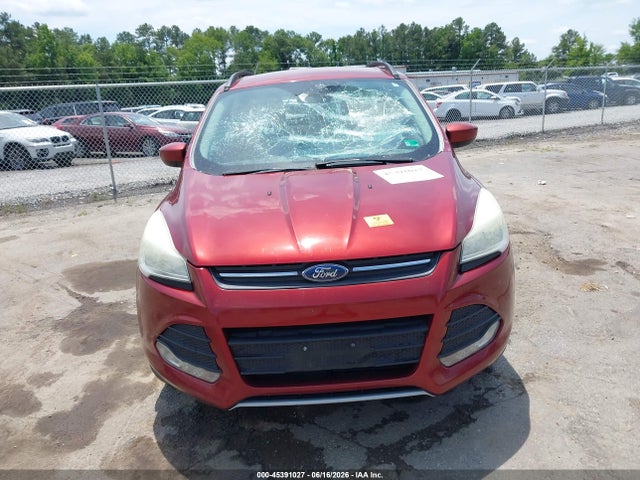 1FMCU0GX2EUD10277 Ford ESCAPE SE