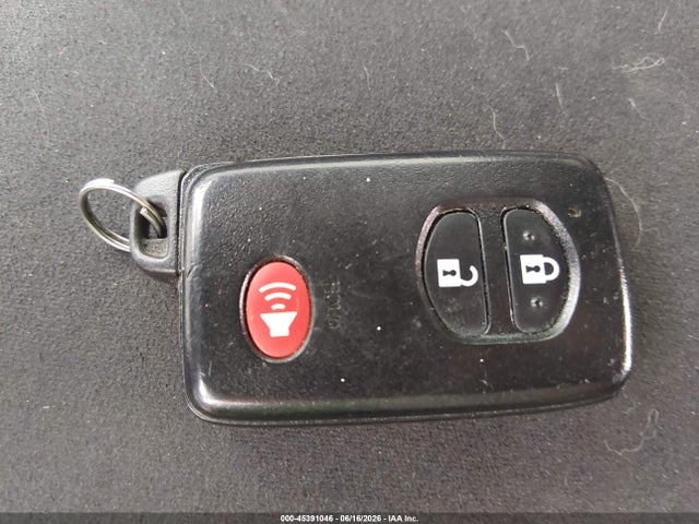 Toyota Prius Three 2015 JTDKN3DU6F1875031 Image 11