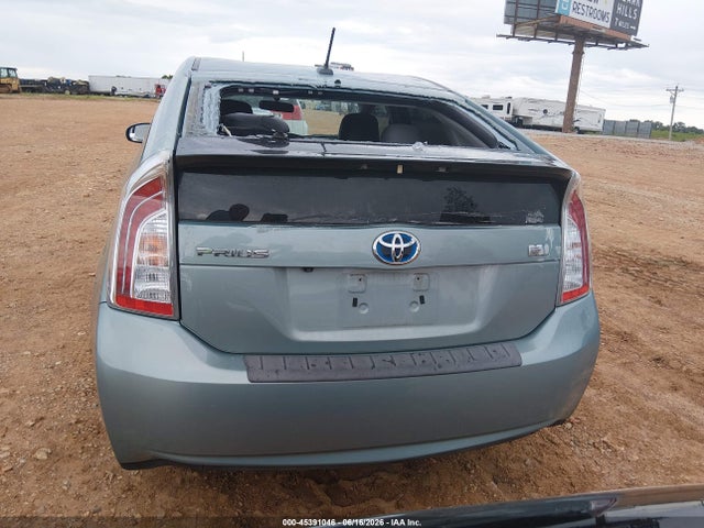 Toyota Prius Three 2015 JTDKN3DU6F1875031 Image 16