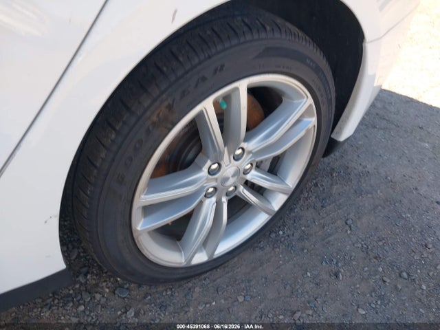5YJSA1S14EFP63620 Tesla MODEL S