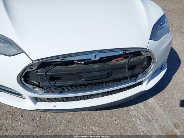 5YJSA1S14EFP63620 Tesla MODEL S