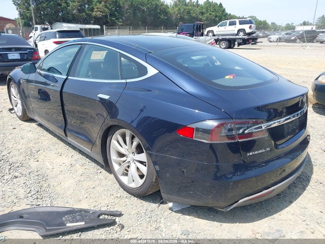 Продажа на аукционе авто 2014 Tesla Model S P85, vin: 5YJSA1H13EFP53815, номер лота: 45391075