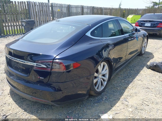 Продажа на аукционе авто 2014 Tesla Model S P85, vin: 5YJSA1H13EFP53815, номер лота: 45391075