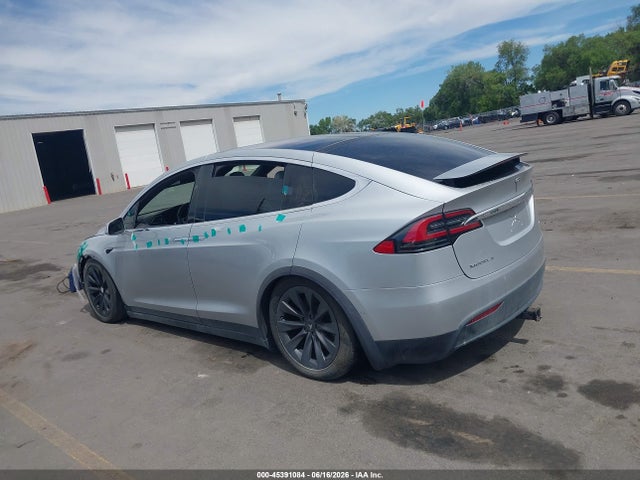 Tesla Model X 100d/75d/90d 2017 5YJXCBE26HF068098 Image 14