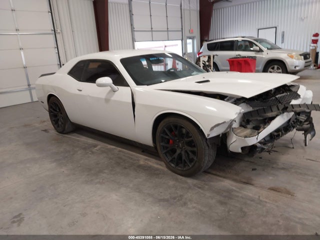 2014 Dodge Challenger Srt8 Core მანქანა იყიდება აუქციონზე, vin: 2C3CDYDJ3EH136990, აუქციონის ნომერი: 45391088