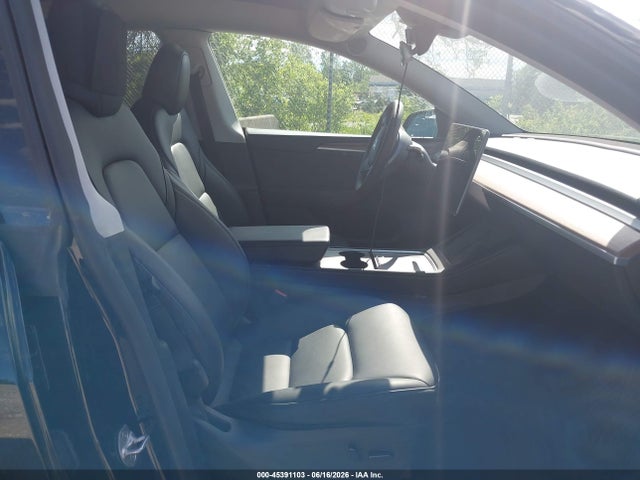 Продажа на аукционе авто 2023 Tesla Model Y Awd/long Range Dual Motor All-wheel Drive, vin: 7SAYGDEE5PF802147, номер лота: 45391103