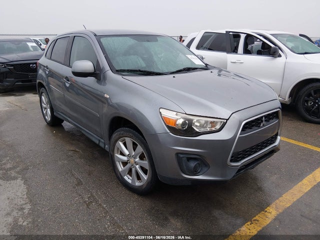 45391104 :رقم المزاد ، 4A4AP3AU9FE049043 vin ، 2015 Mitsubishi Outlander Sport Es مزاد بيع