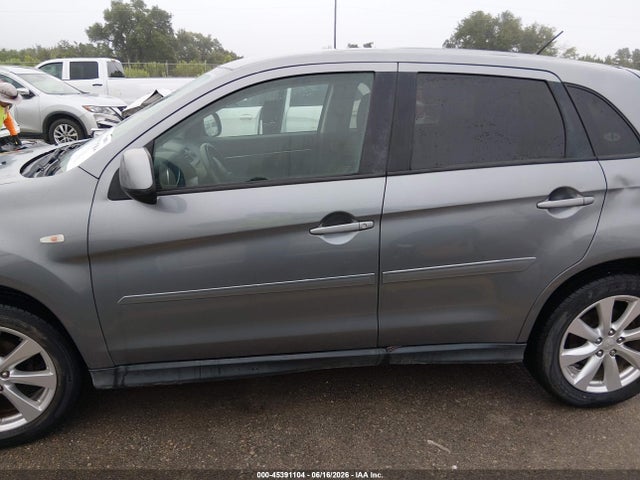 45391104 :رقم المزاد ، 4A4AP3AU9FE049043 vin ، 2015 Mitsubishi Outlander Sport Es مزاد بيع
