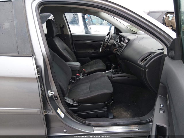 45391104 :رقم المزاد ، 4A4AP3AU9FE049043 vin ، 2015 Mitsubishi Outlander Sport Es مزاد بيع
