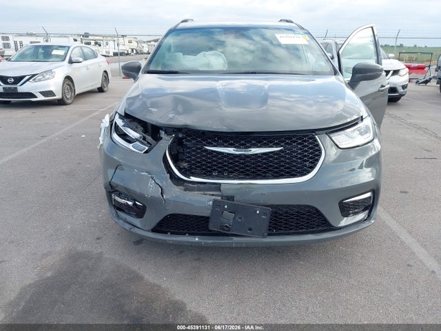 Продажа на аукционе авто 2022 Chrysler Pacifica Touring L, vin: 2C4RC1BG5NR197629, номер лота: 45391131