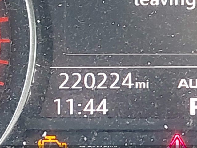 45391139 :رقم المزاد ، WAUDNAF41JN001520 vin ، 2018 Audi A4 2.0t Premium/2.0t Tech Premium مزاد بيع