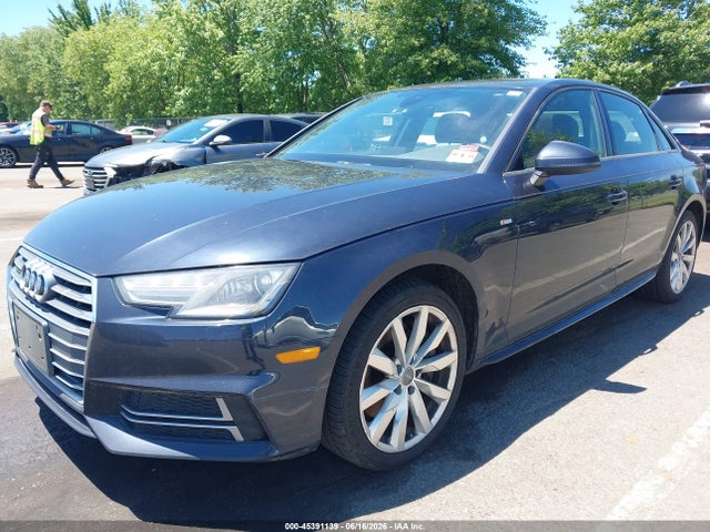 45391139 :رقم المزاد ، WAUDNAF41JN001520 vin ، 2018 Audi A4 2.0t Premium/2.0t Tech Premium مزاد بيع