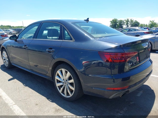 45391139 :رقم المزاد ، WAUDNAF41JN001520 vin ، 2018 Audi A4 2.0t Premium/2.0t Tech Premium مزاد بيع