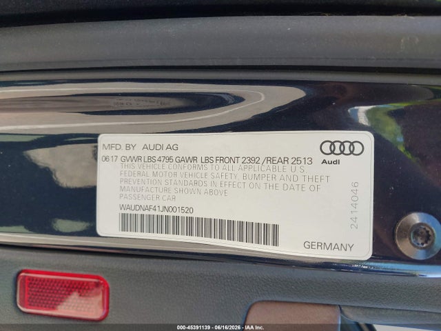45391139 :رقم المزاد ، WAUDNAF41JN001520 vin ، 2018 Audi A4 2.0t Premium/2.0t Tech Premium مزاد بيع
