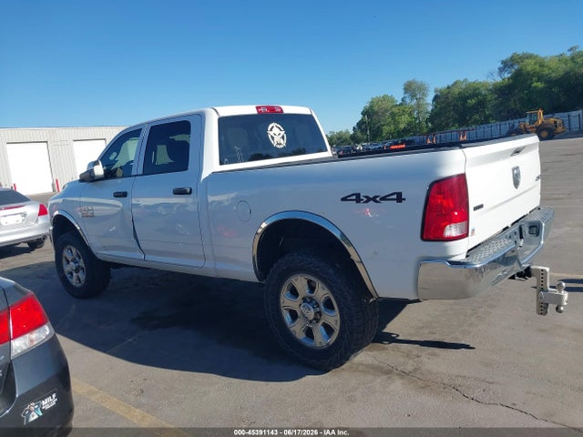Aukcja sprzedaży 2015 Ram 2500 Tradesman, vin: 3C6UR5CJ1FG634552, numer aukcji: 45391143