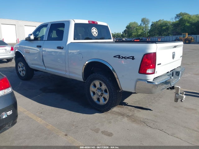 Aukcja sprzedaży 2015 Ram 2500 Tradesman, vin: 3C6UR5CJ1FG634552, numer aukcji: 45391143