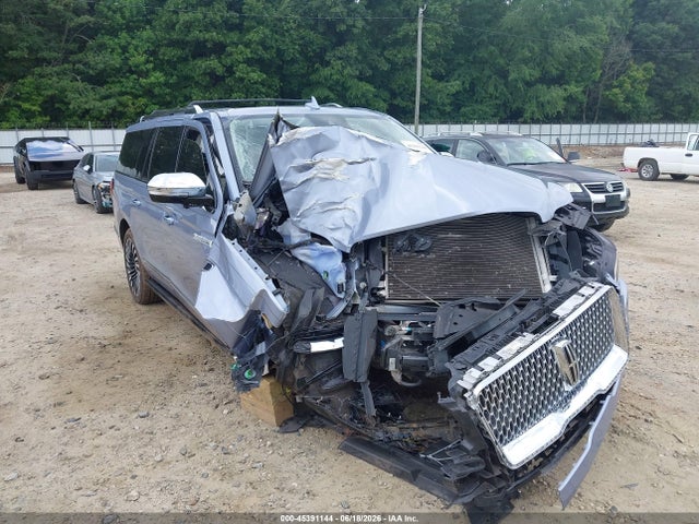 45391144 :رقم المزاد ، 5LMJJ3TT1MEL07672 vin ، 2021 Lincoln Navigator Black Label L مزاد بيع