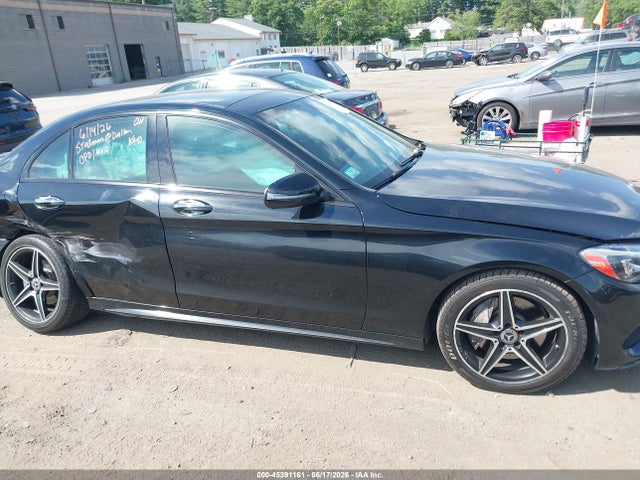55SWF4KB5JU262824 Mercedes-Benz C 300 4matic
