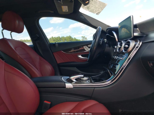 55SWF4KB5JU262824 Mercedes-Benz C 300 4matic