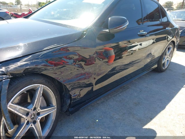 Продаж на аукціоні авто 2018 Mercedes-benz C 300, vin: WDDWF4JB4JR423988, номер лоту: 45391167