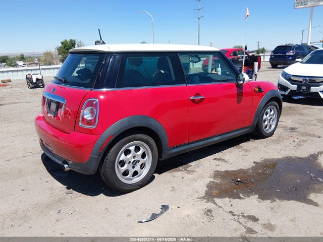 Продажа на аукционе авто 2013 Mini Hardtop Cooper, vin: WMWSU3C54DT372920, номер лота: 45391214